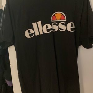 Ellese tennis shirt